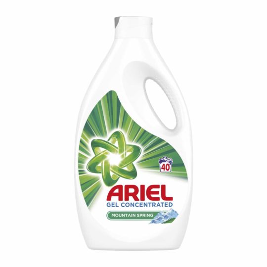 Detergjent Lëng Ariel (1 copë)